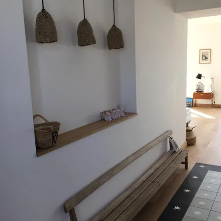 House In Re With Pool And Garden * Ла-Флот
